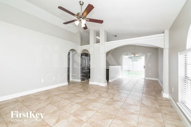 Foto del edificio - 2502 Hadleigh St