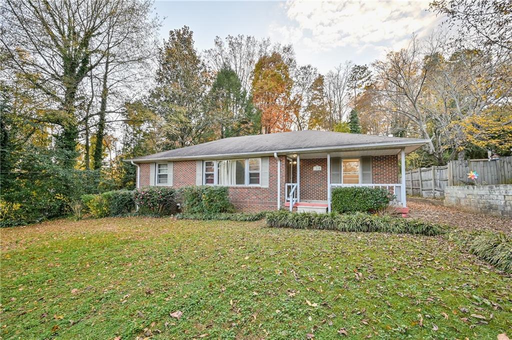 Foto principal - 2200 Old Spring Rd