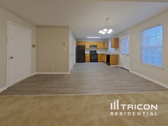 Building Photo - 2895 Highland Hill Pkwy Douglasville GA