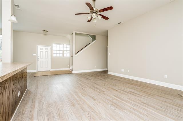Building Photo - 431 Parker Dr