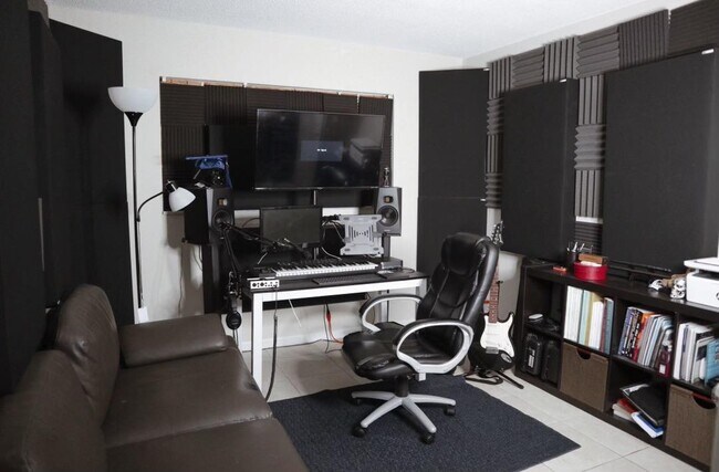 Foto del edificio - 645 SW 20th Ct