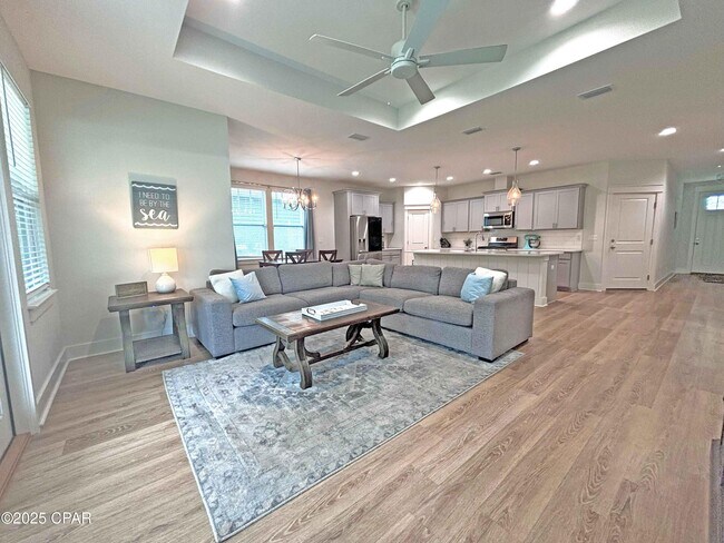 Building Photo - 446 Foxtail Wy