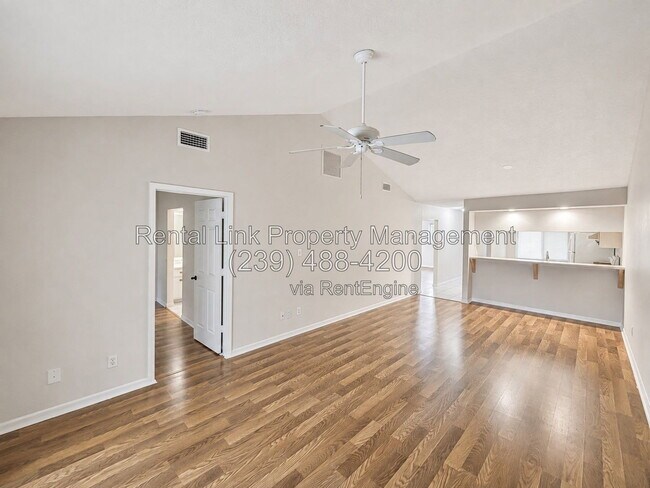 Foto del edificio - 9820 Citadel Ln