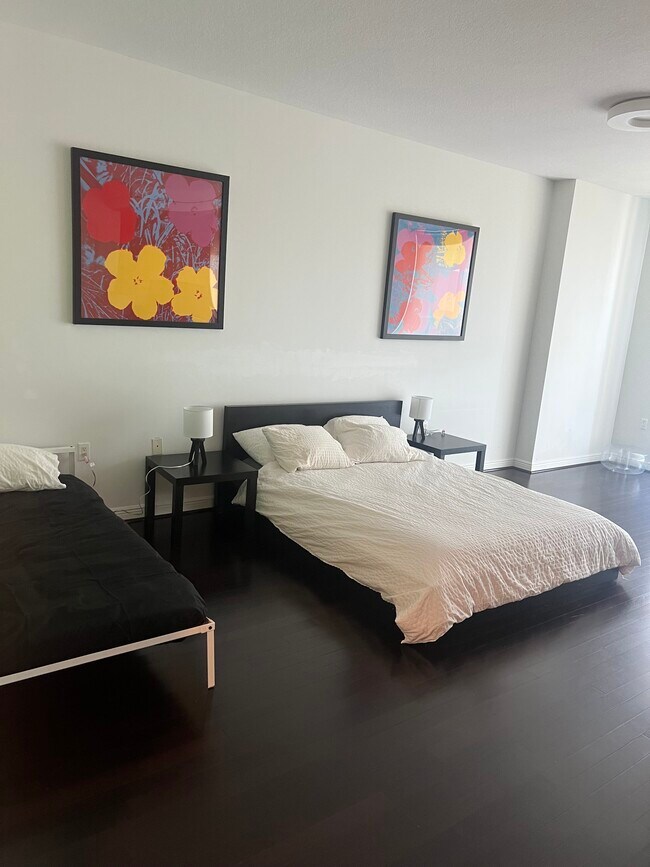 Foto del edificio - 1755 E Hallandale Beach Blvd