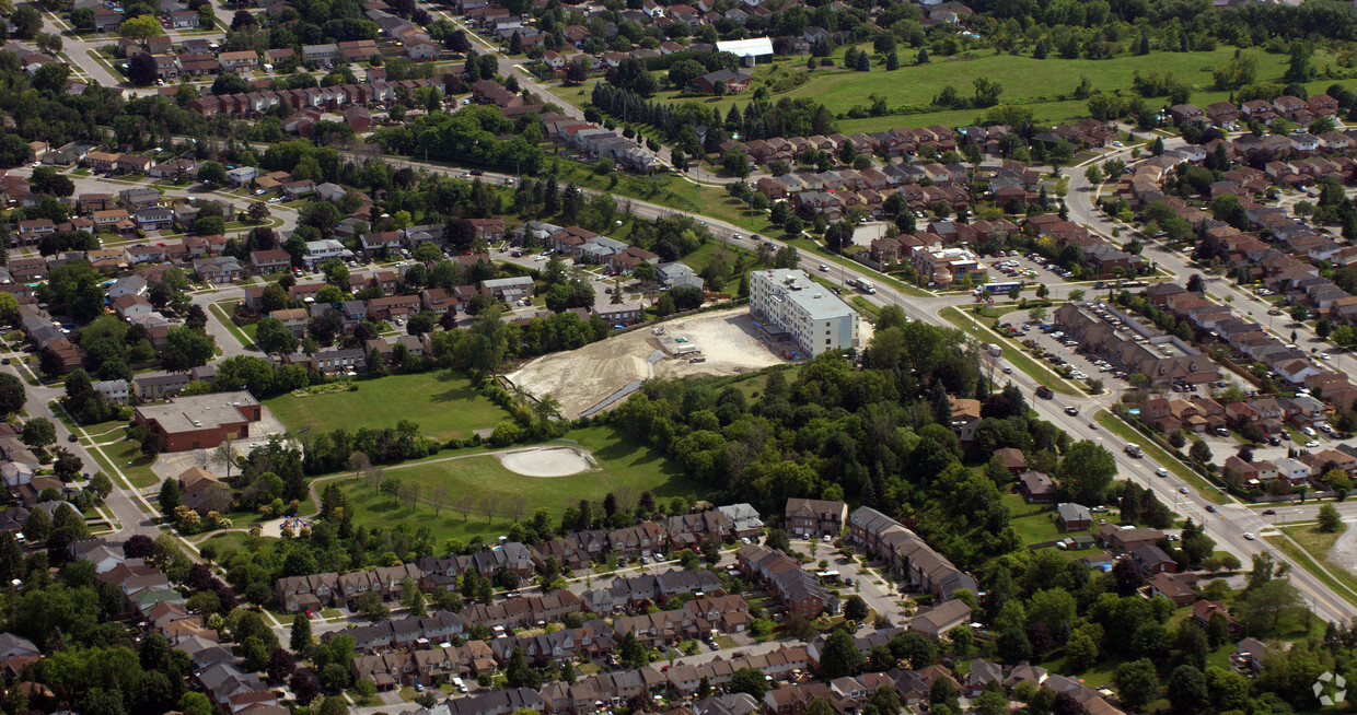 Aerial Photo - 1505 Bowmanville Av