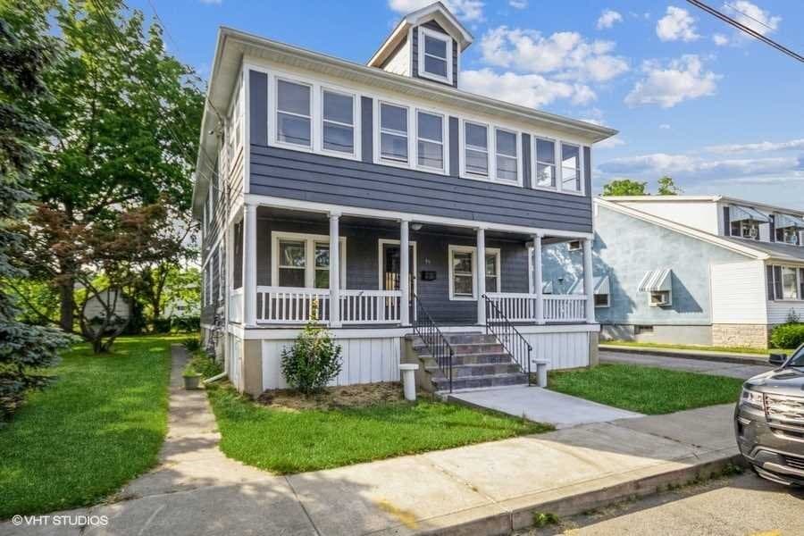 56 N Chestnut St Unit 2, Beacon, NY 12508 Room for Rent in Beacon, NY