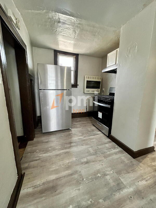 Foto del edificio - 4030 Pulaski St