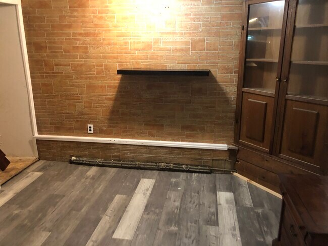 Dormitorio - 704 Bethel Ave
