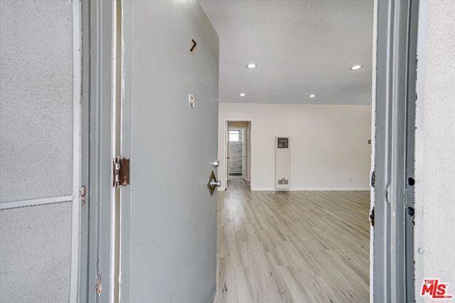 Foto del edificio - 1006 N Hudson Ave