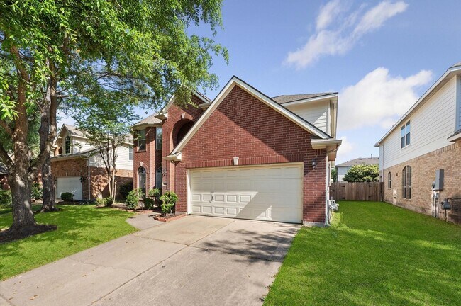 Building Photo - 26414 Creston Woods Dr