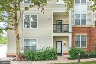 Building Photo - 11335 Aristotle Dr