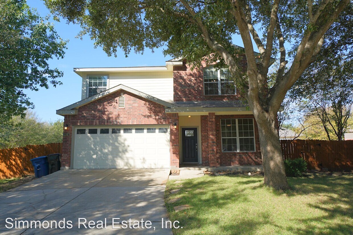 3 br, 2.5 bath House 136 Earhart Lane House for Rent in Cibolo, TX