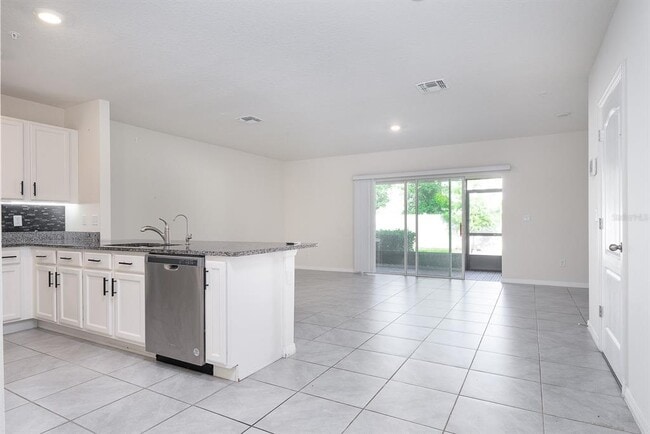Building Photo - 12340 Bowes Branch Rd