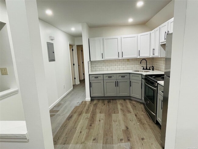 Building Photo - 521 Beach 63rd St