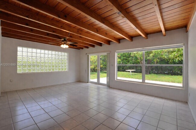 Foto del edificio - 11111 SW 78th Ct