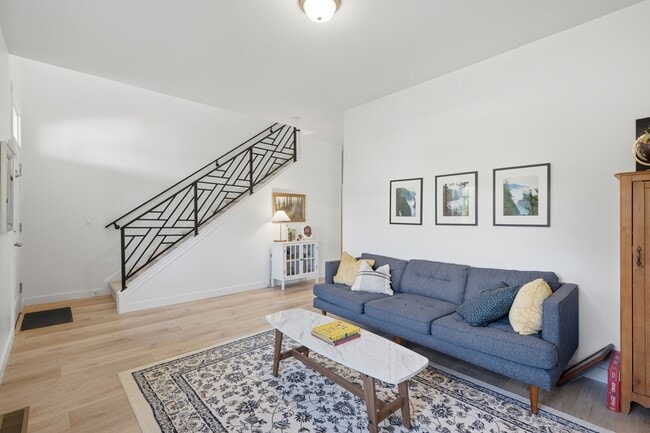 Building Photo - 5347 W Canary Grass Way