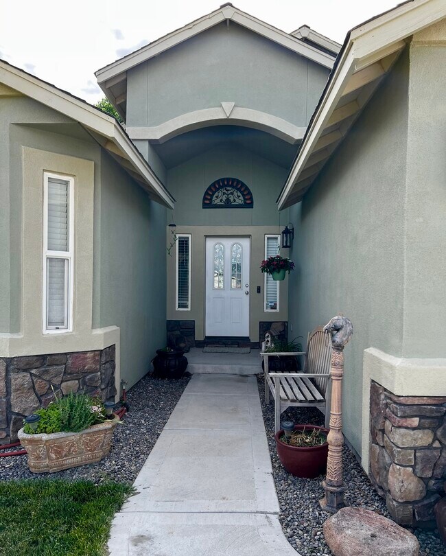 Foto del edificio - 1102 Dixie Ln