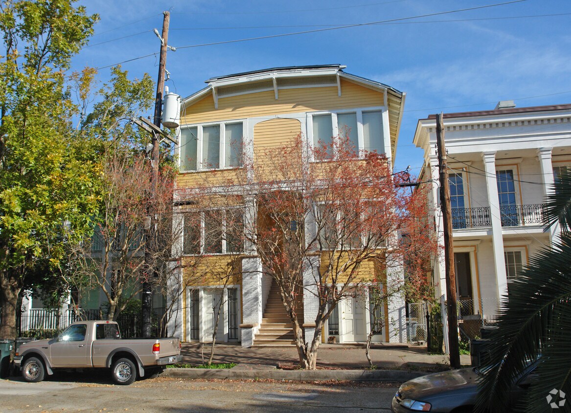1411 Terpsichore St, New Orleans, LA 70130 Apartments in New Orleans