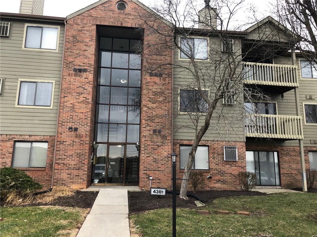 4381 Village Pkwy Cir W Unit 7, Indianapolis, IN 46254 Condo for Rent