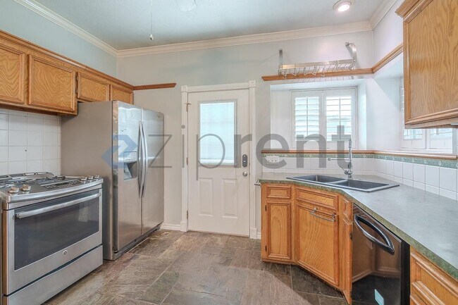 Foto del edificio - 7934 Round Rock Dr