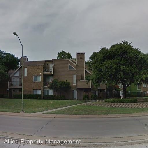 Building Photo - 9849 Walnut St
