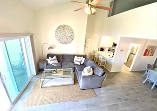 Building Photo - 109 Bayshore Rd