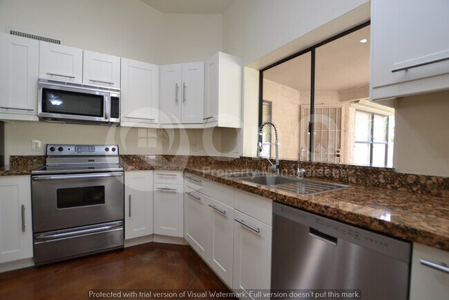 Foto del edificio - LAKE COMMUNITY! Gilbert 4 Bedroom 2 Bath H...