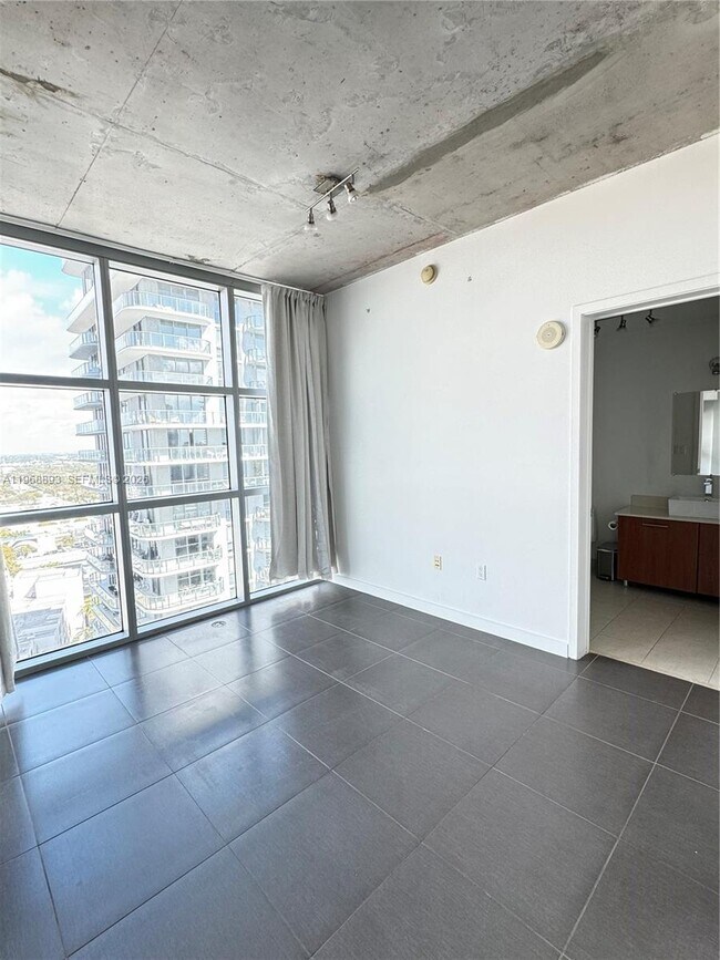 Foto del edificio - 3301 NE 1st Ave