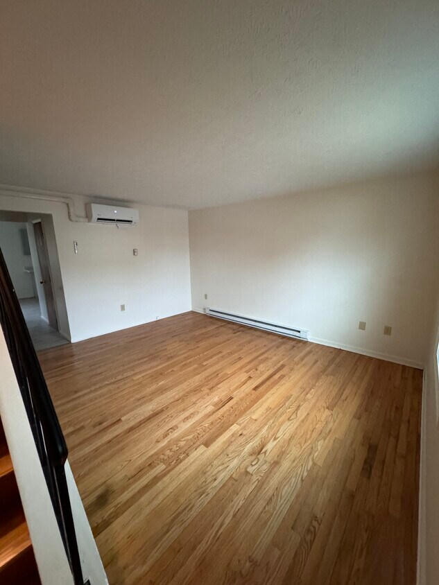 533 Gray Ave, Winchester, VA 22601 Townhome Rentals in Winchester VA