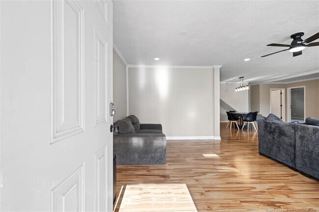 Building Photo - 804 Rodie Ave