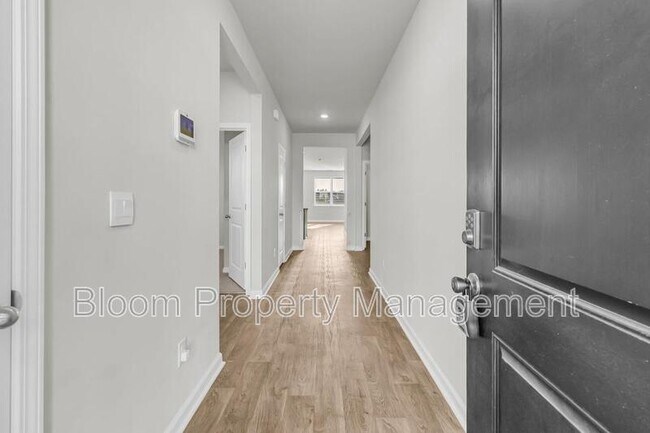 Foto del edificio - 507 Sybilwood Ln