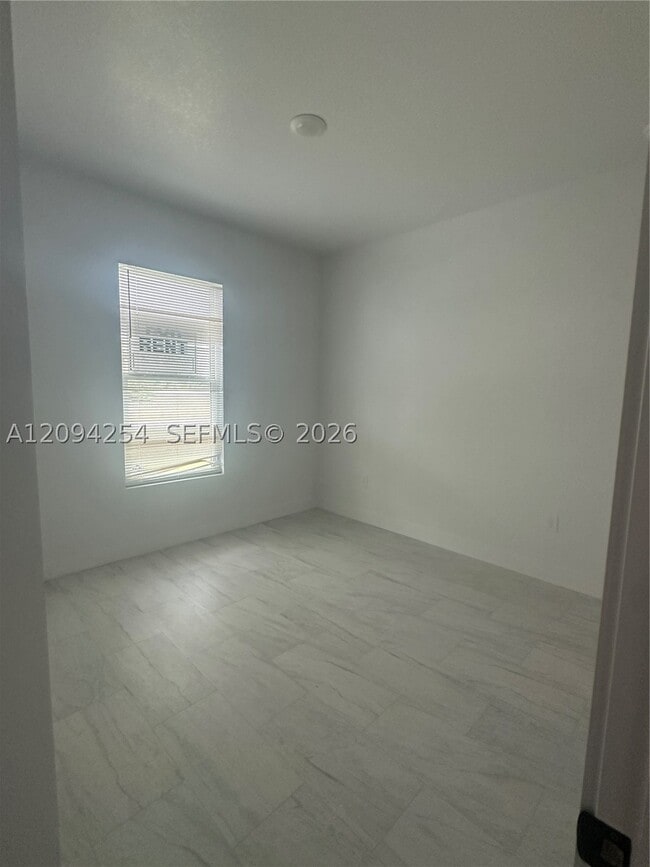 Foto del edificio - 1131 Harvest Ave
