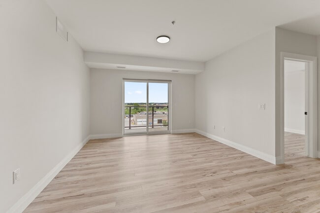 Building Photo - 4775 Walker Rd