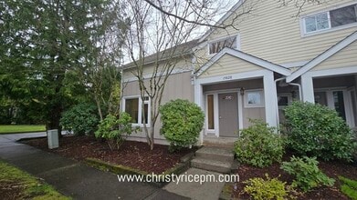 Building Photo - 15828 NE 91st Way