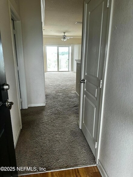 Foto del edificio - 8290 Gate Pkwy W