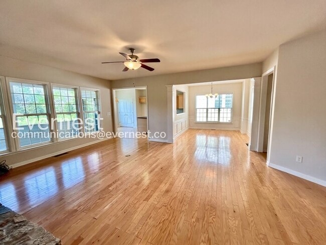 Foto del edificio - 6635 Cold Stream Dr