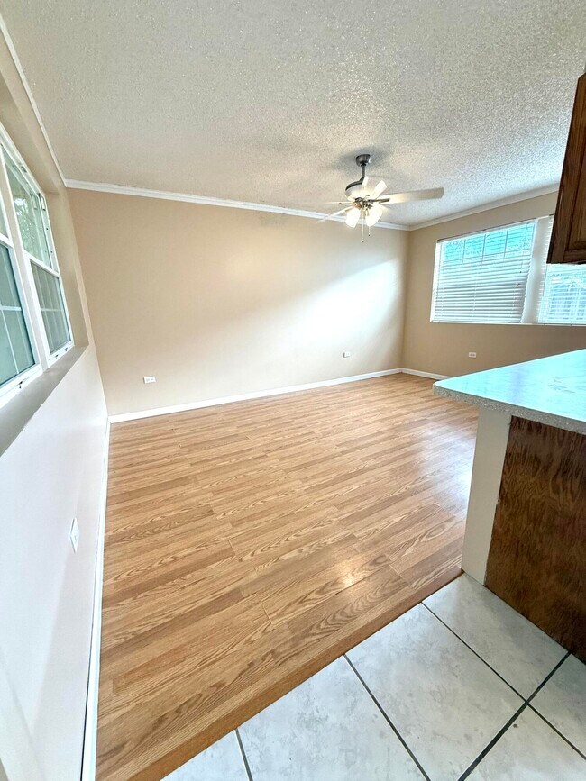 Foto del edificio - 6745 Venetian Dr