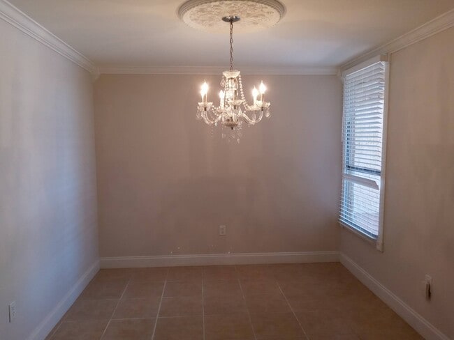 Photo - 536 Orange Dr Townhome