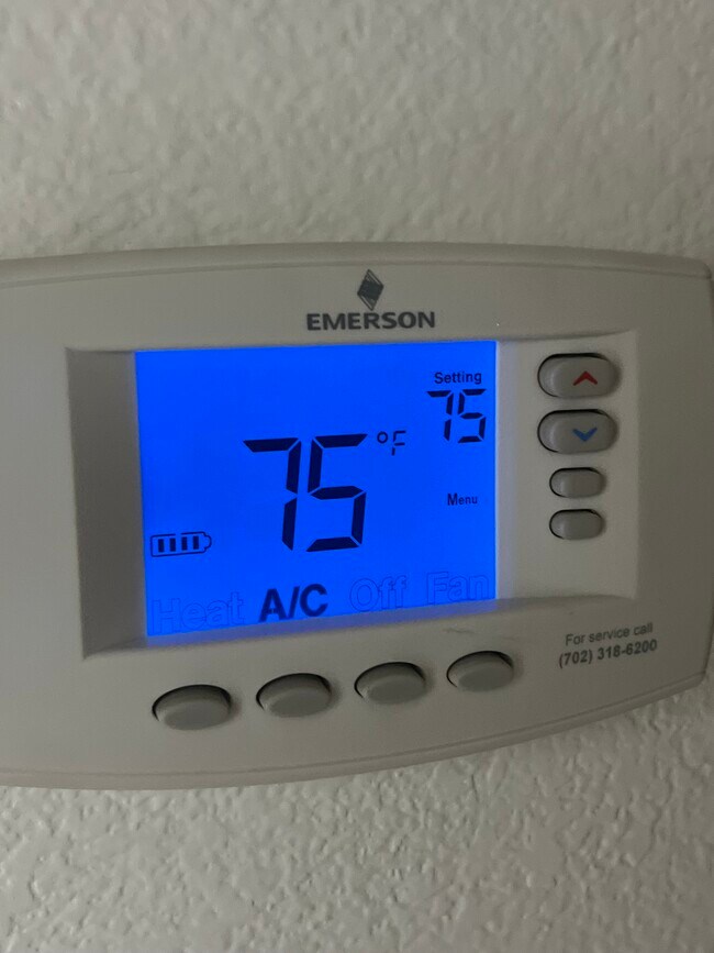 Building Photo - 2493 W Richmar Ave