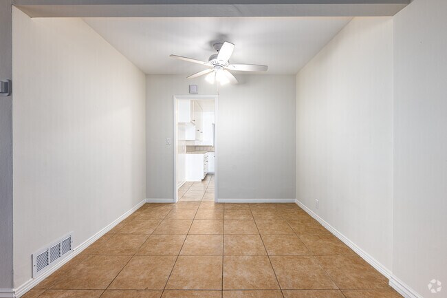 1 dormitorio, 1 baño - 900 pies cuadrados - Comedor - Molino House