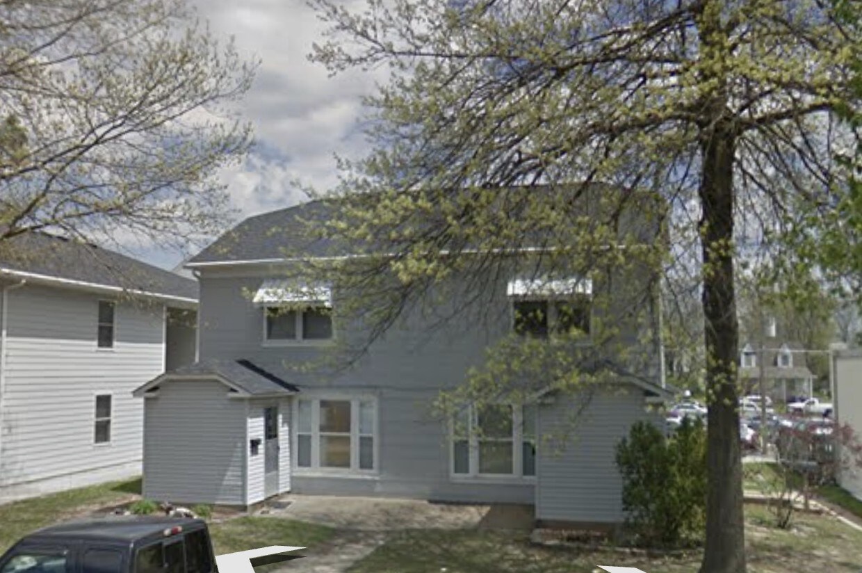 1102 N Elm St Unit A, Rolla, MO 65401 Apartments in Rolla, MO