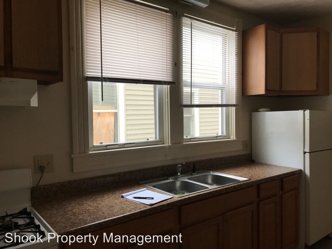 Building Photo - 3 br, 2 bath Apartment - 1322 South Street