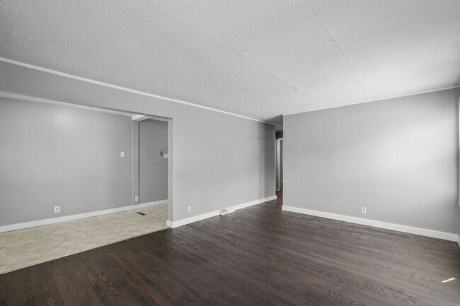 Building Photo - 9029 Trefore Ave