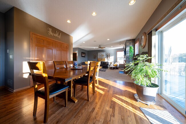 Foto del edificio - 1838 Penstemon Ln