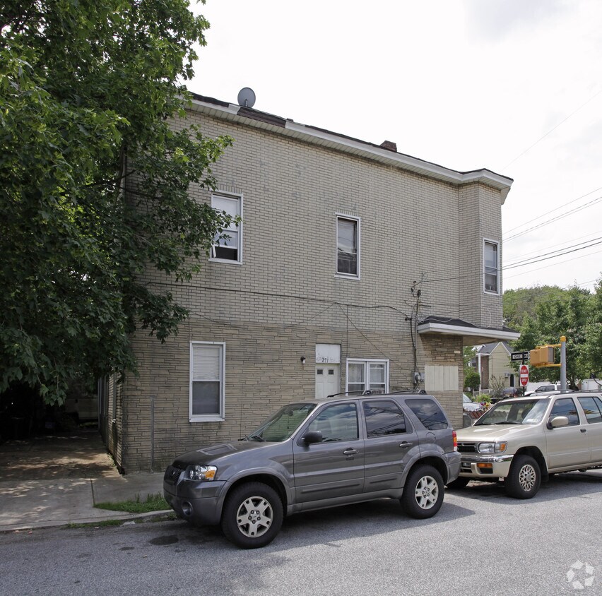 Building Photo - 271 Nicholas Ave