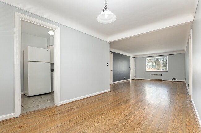 Foto del edificio - 6110 Campus Ln