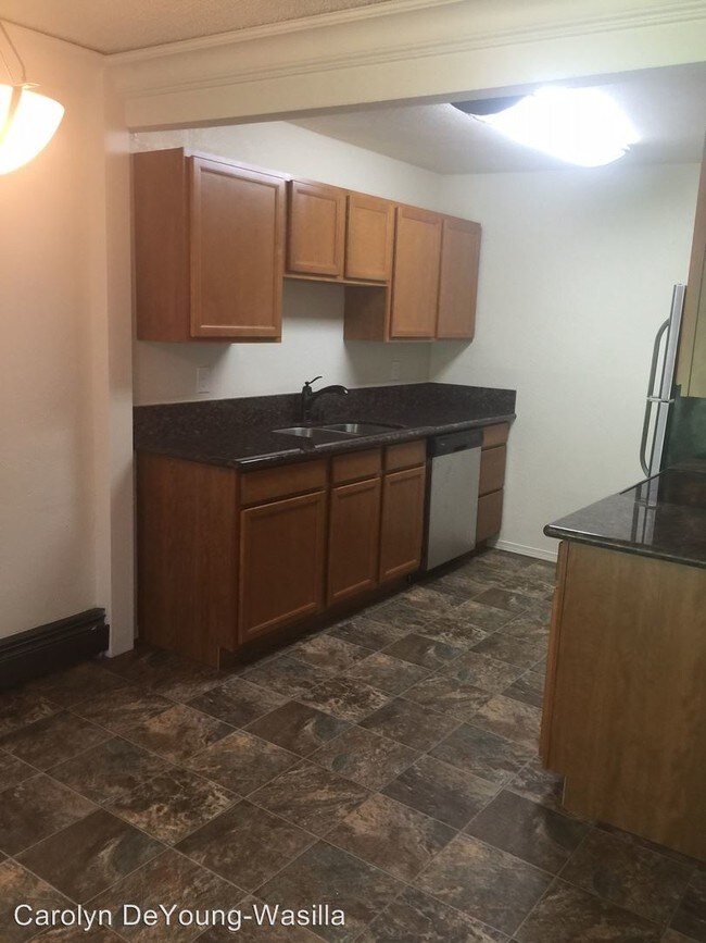 Building Photo - 251 E Quincy Cir