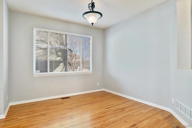 Foto del edificio - 8094 E Harvard Cir