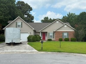 Building Photo - 108 Fieldgate Dr