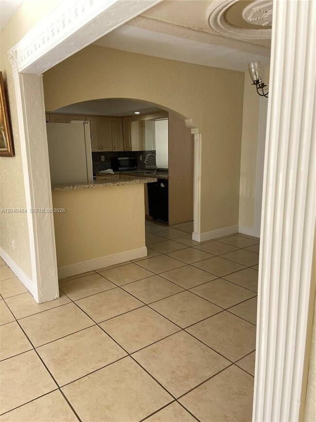 Photo - 800 NW 76th Ave House